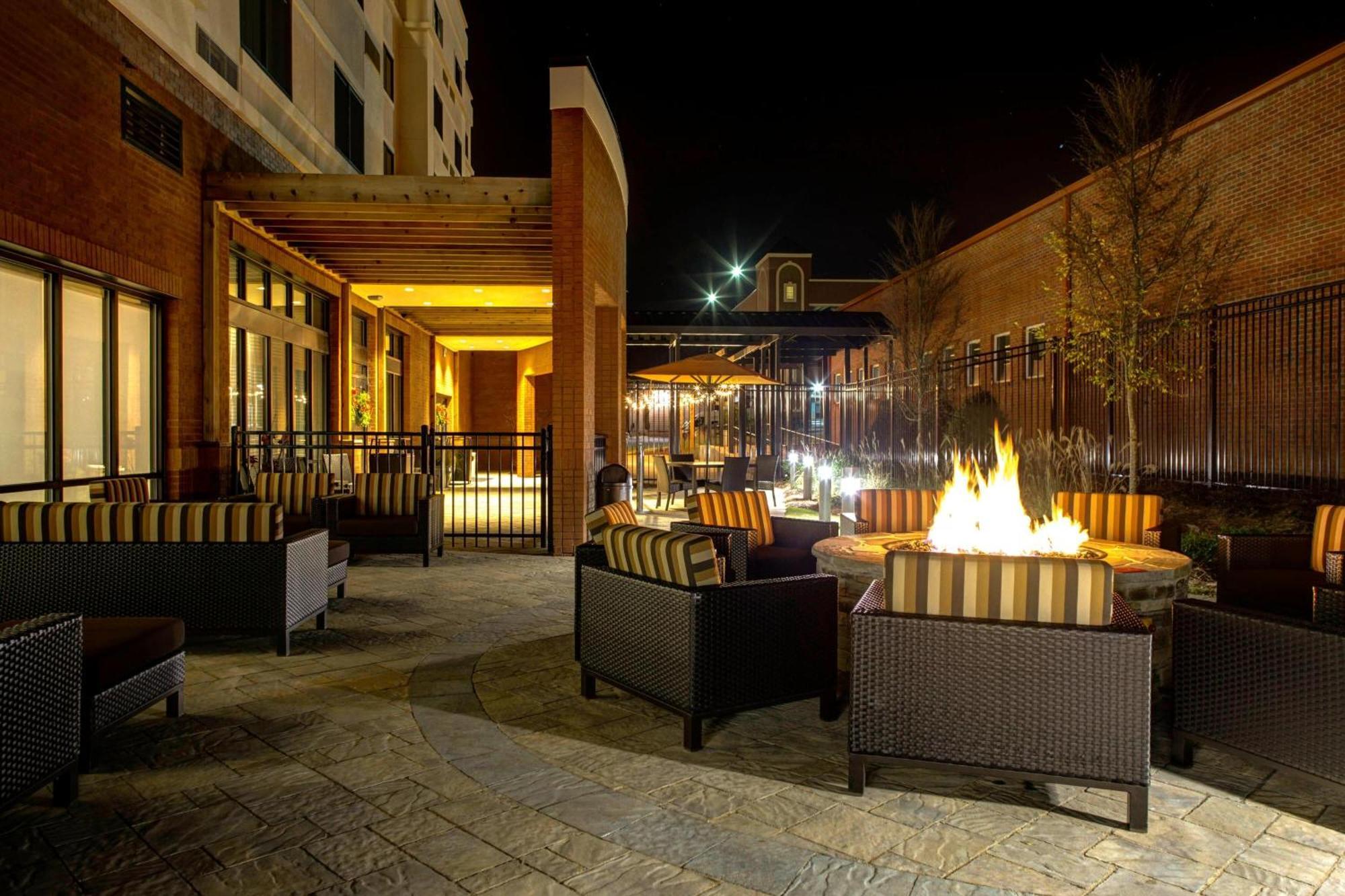 Hotel Courtyard By Marriott Carrollton Exterior foto